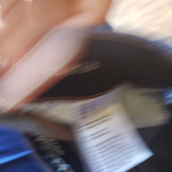 American eagle blue jean shorts. - Picture 3 of 4